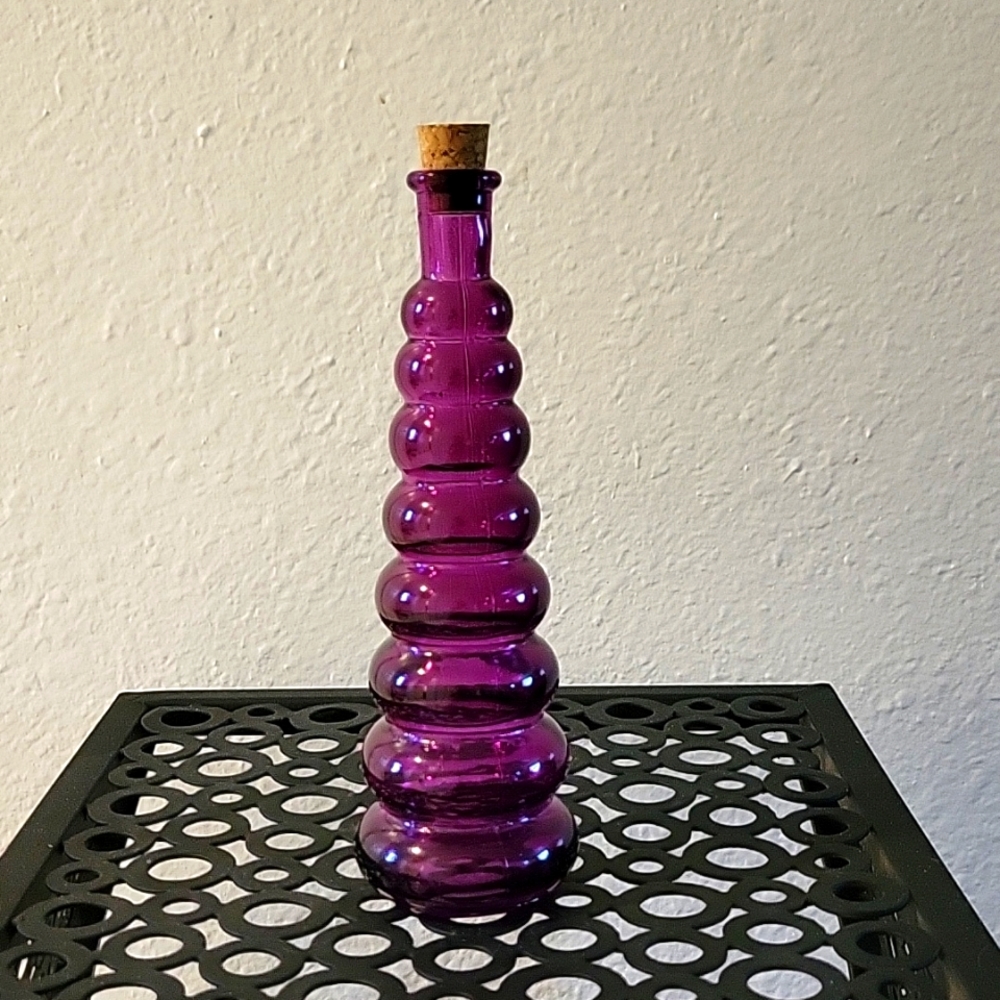 Glass bottle